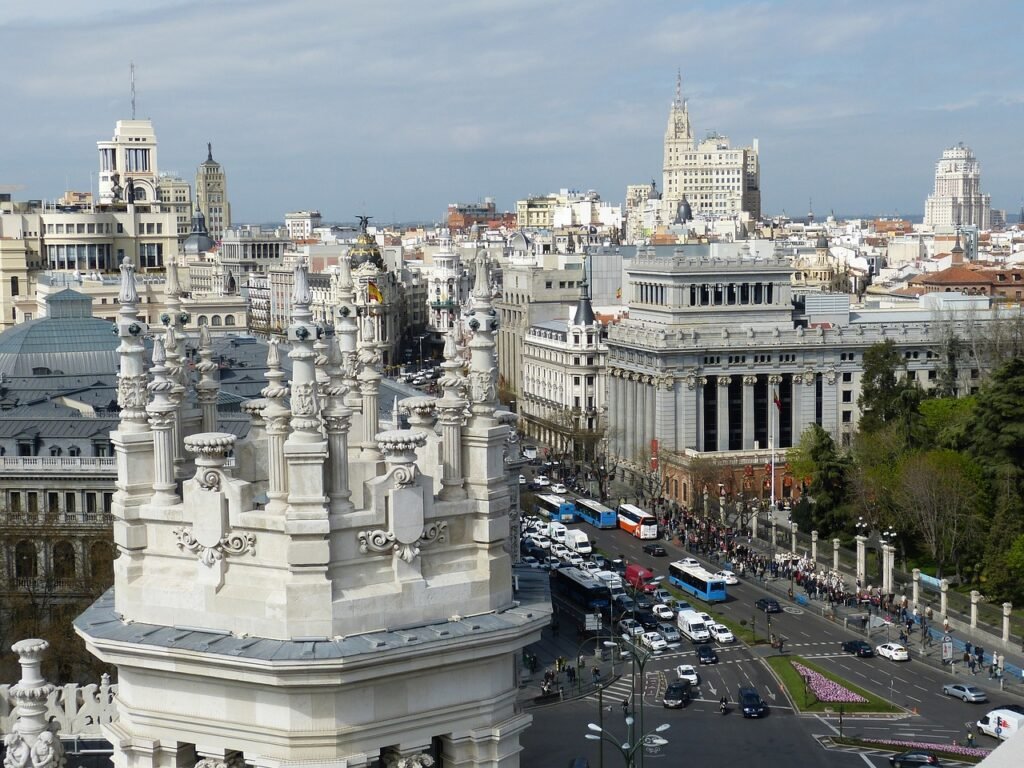 madrid, spain, building-327979.jpg