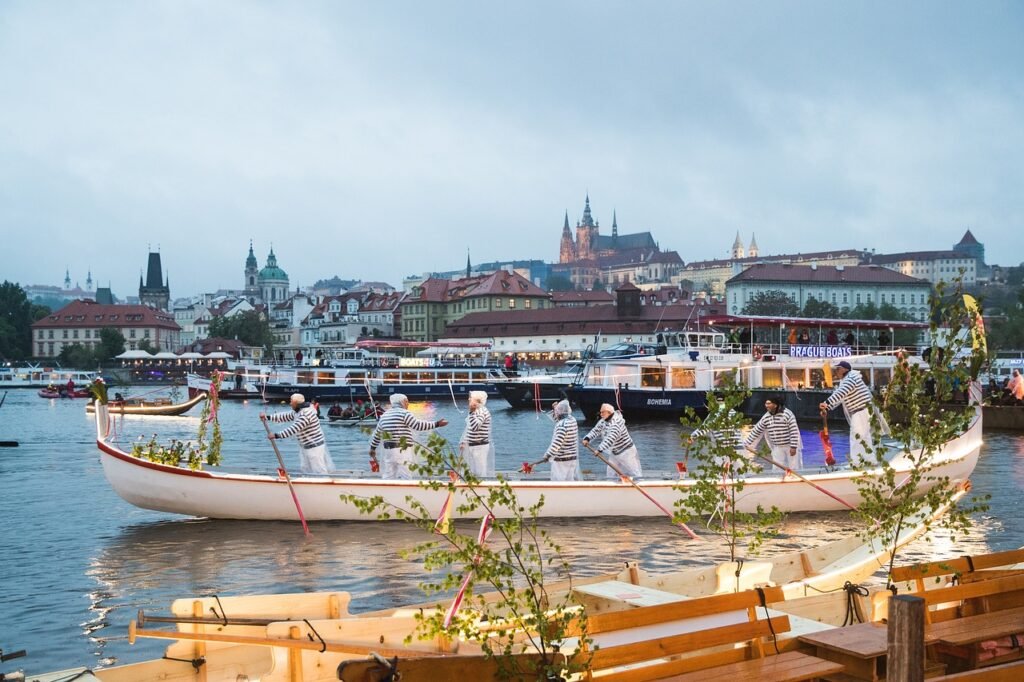 prague, festival, river-5935651.jpg