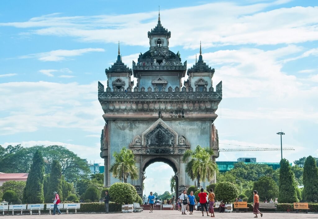 vientiane city, triumphal arch, dynasty-5111579.jpg