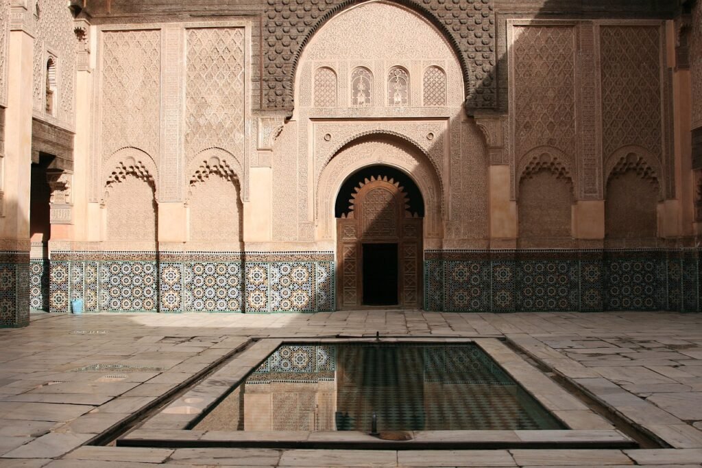 morocco, quranic school, swimming pool-484481.jpg